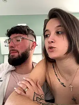 Stripchat Live Porn of duomagique_off