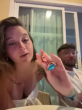 Stripchat Adult Webcam of duomagique_off