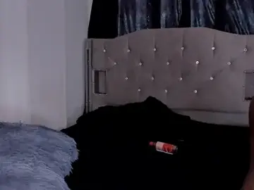 Stripchat Sex Chat of game_with_lesbians_