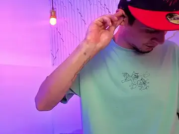 Stripchat Live Porn of CharlotteandTaylorr