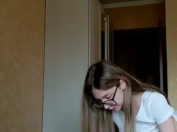 Stripchat Live Sex Cam of MollyOrgazm