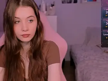 Stripchat Adult Webcam of CoddleWeeper_