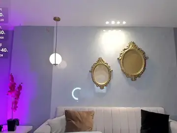 Stripchat Best live sex cam show of NiaHolland