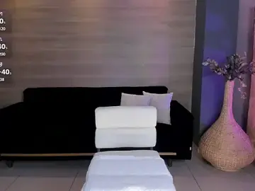 Stripchat Live Sex Cam of NiaHolland