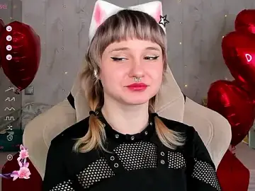 Stripchat Sex Cam of Tori_Cutie