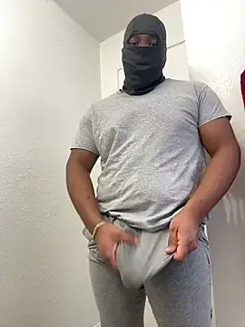 Stripchat Free Porn Cam of daddythiccklegg