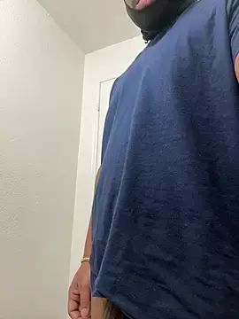 Stripchat Nude Webcam of daddythiccklegg