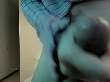 Stripchat Free Porn Cam of sweetest_bella