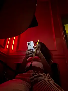 Stripchat Sex Cam of choclatepeaach