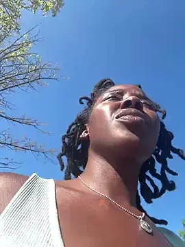 Stripchat Live Sex Cam of choclatepeaach