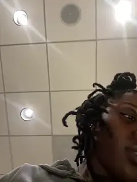 Stripchat Free Live Porn of thechocolatepeach