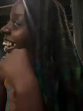 Stripchat Live Porn of thechocolatepeach