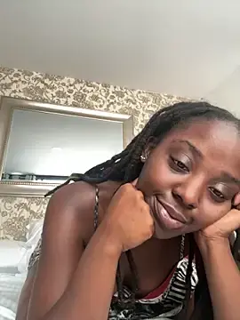 Stripchat Watch Live Sex Cams of thechocolatepeach