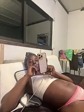 Stripchat Free Live Porn of thechocolatepeach