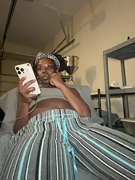 Stripchat Best live sex cam show of thechocolatepeach