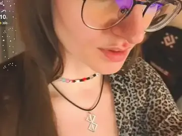 Stripchat Live Sex Cam of ShiroHeby