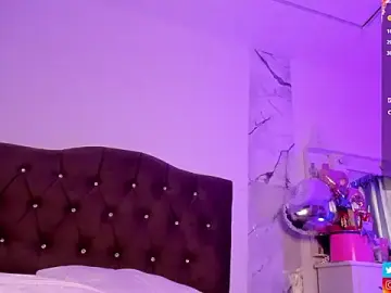 Stripchat Sex Cam of alysson_18