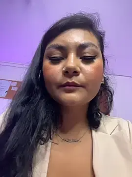 Stripchat Watch Live Sex Cams of ItsEla