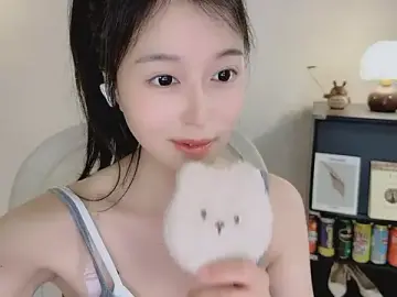 Stripchat Live Sex of Onechestnut