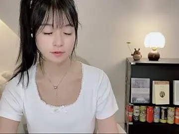 Stripchat Live Sex of Onechestnut