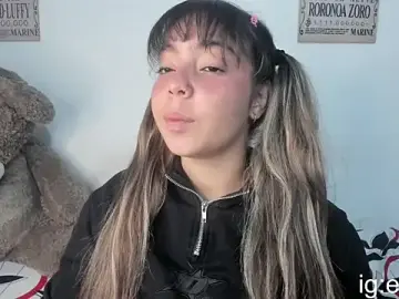 Stripchat Nude Webcam of emma_grays2