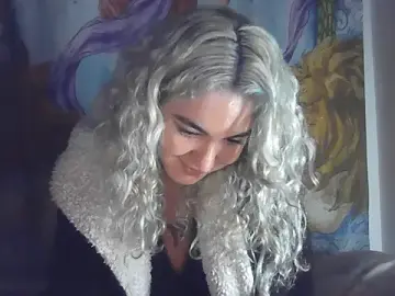 Stripchat Sex Cam of Apofenia