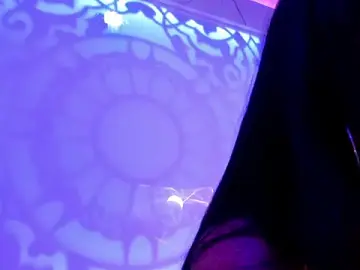 Stripchat Free Porn Cam of Chloe_Martini