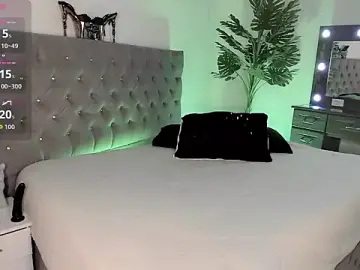 Stripchat Sex Cam of Franciis_4u