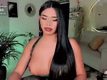 Stripchat Live Sex Cam of Franciis_4u