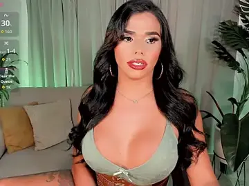 Stripchat Free Live Porn of Franciis_4u