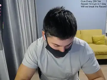 Stripchat Adult Webcam of Tomguys