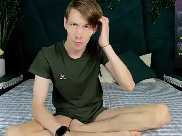 Stripchat Live Sex of ERICK__DEEN