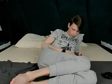 Stripchat Private Sex Chat of ERICK__DEEN