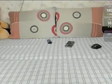 Stripchat Live Sex of ERICK__DEEN