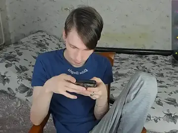 Stripchat Live Sex Cam of ERICK__DEEN