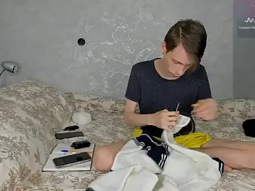 Stripchat Adult Webcam of ERICK__DEEN