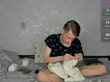 Stripchat Live Sex Cam of ERICK__DEEN