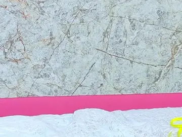 Stripchat Sex Cam of Beautifulskinny18