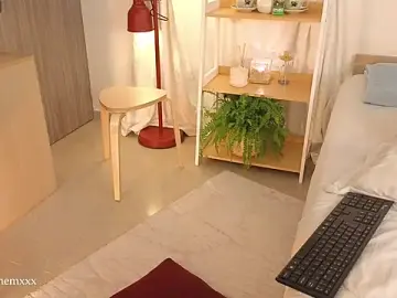 Stripchat Nude Webcam of Tommyfoxboy