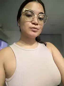 Stripchat Adult Video Chat of CamilaSofiia
