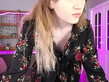 Stripchat Adult Webcam of Ksuhesa