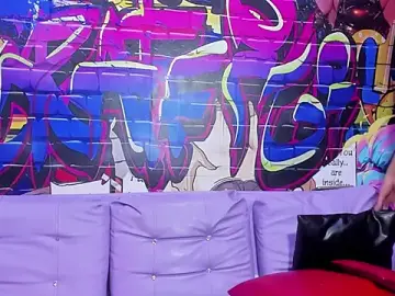 Stripchat Free Live Porn of miacam-hot