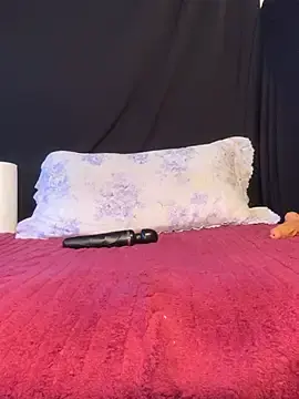 Stripchat Watch Live Sex Cams of veyolla_betsh