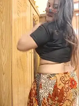 Stripchat Free Porn Cam of Beauty_Queen_Soniya