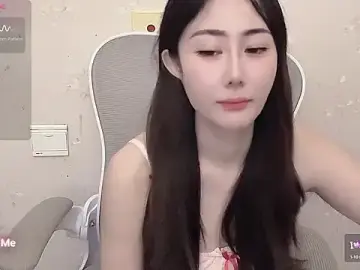Stripchat Live Sex of qiqi--