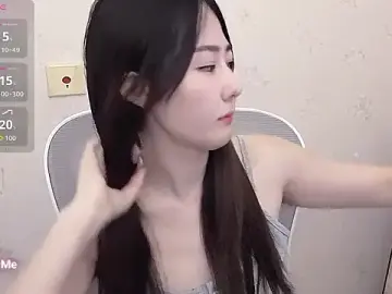 Stripchat Free Porn Cam of qiqi--