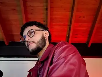 Stripchat Best live sex cam show of Tadeo_Prieto_