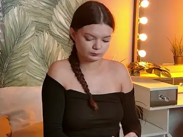 Stripchat Watch Live Sex Cams of AsterQuinn