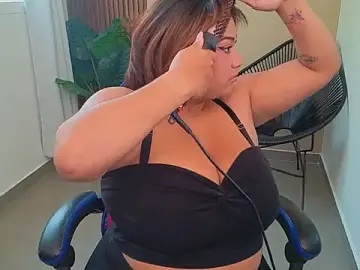 Stripchat Watch Live Sex Cams of Kenya--Buhle