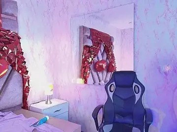 Stripchat Free Live Porn of redd_pandaa